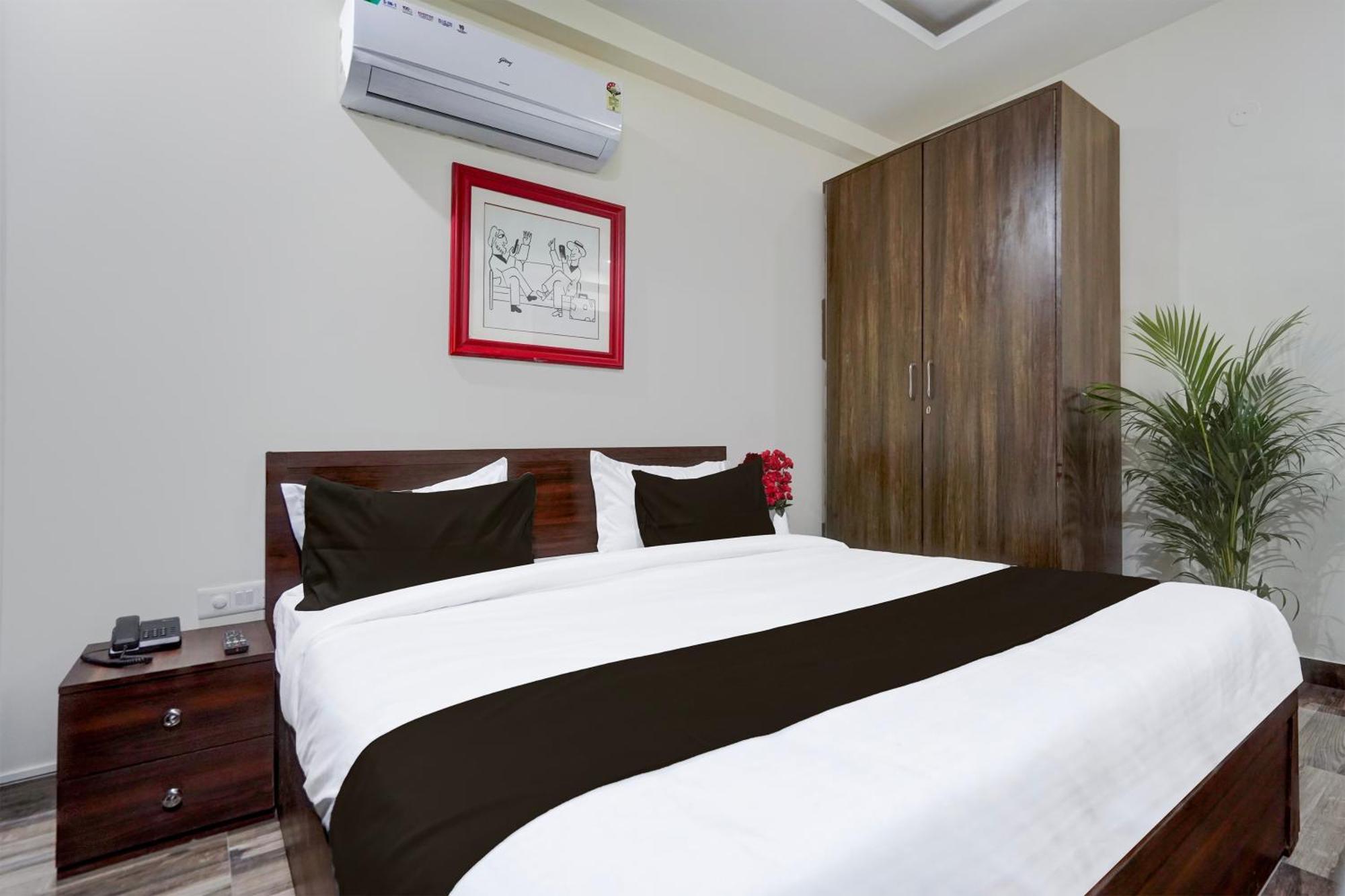 Townhouse Delight Inn Gurgaon Eksteriør billede