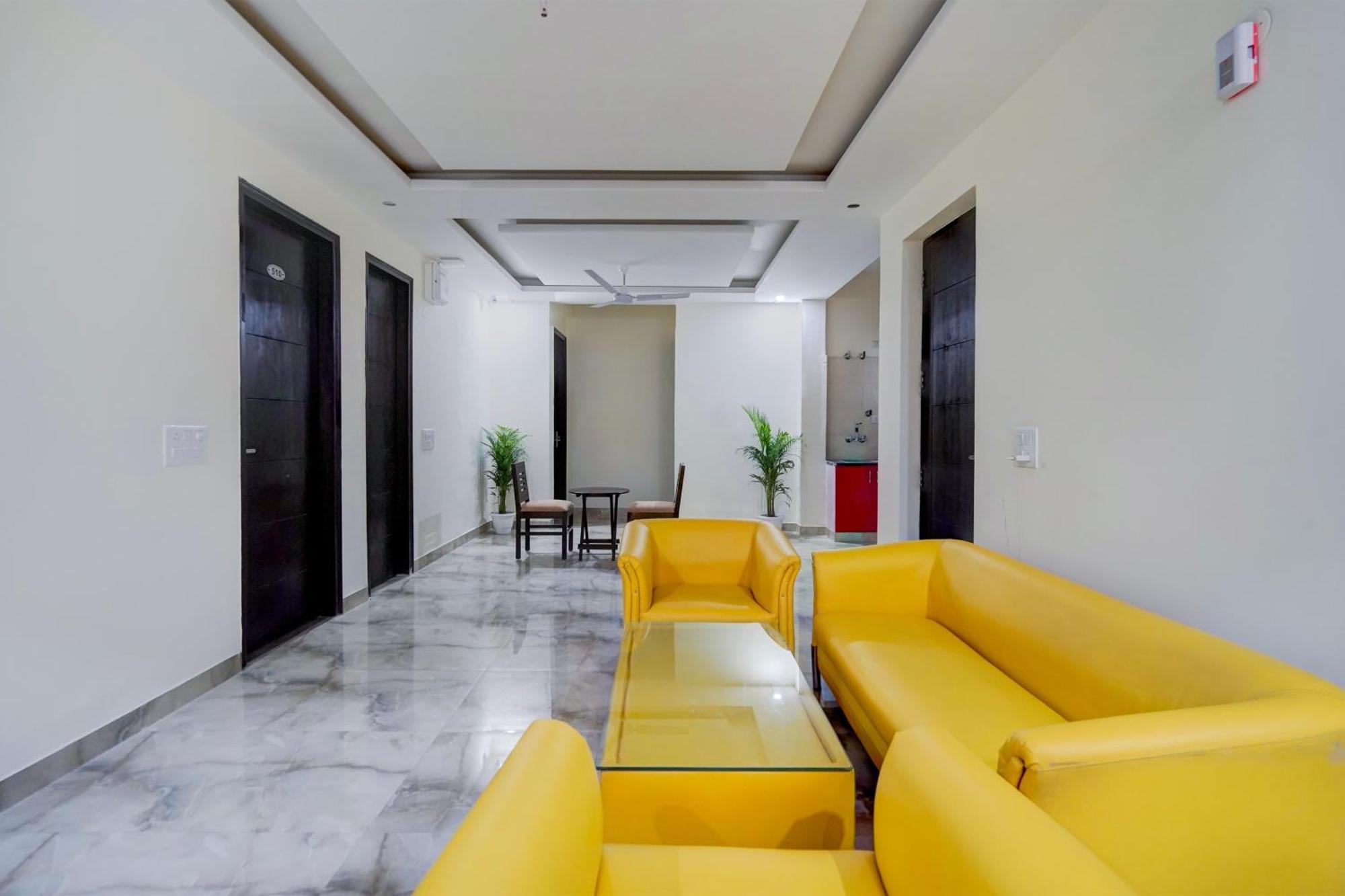 Townhouse Delight Inn Gurgaon Eksteriør billede