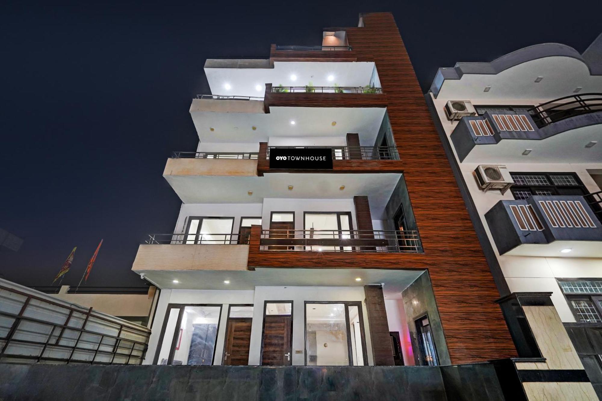 Townhouse Delight Inn Gurgaon Eksteriør billede